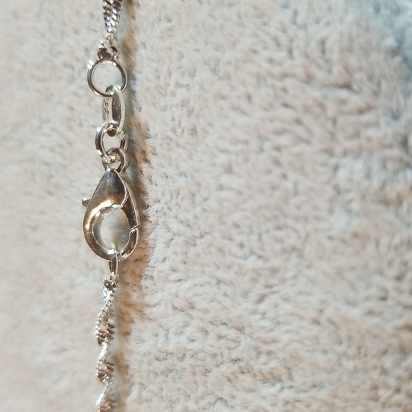 Gorgeous 925 silver chain necklace. Excellent like new condition - Picture 5 of 8